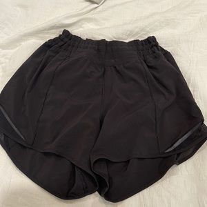 Lululemon hotty hot shorts